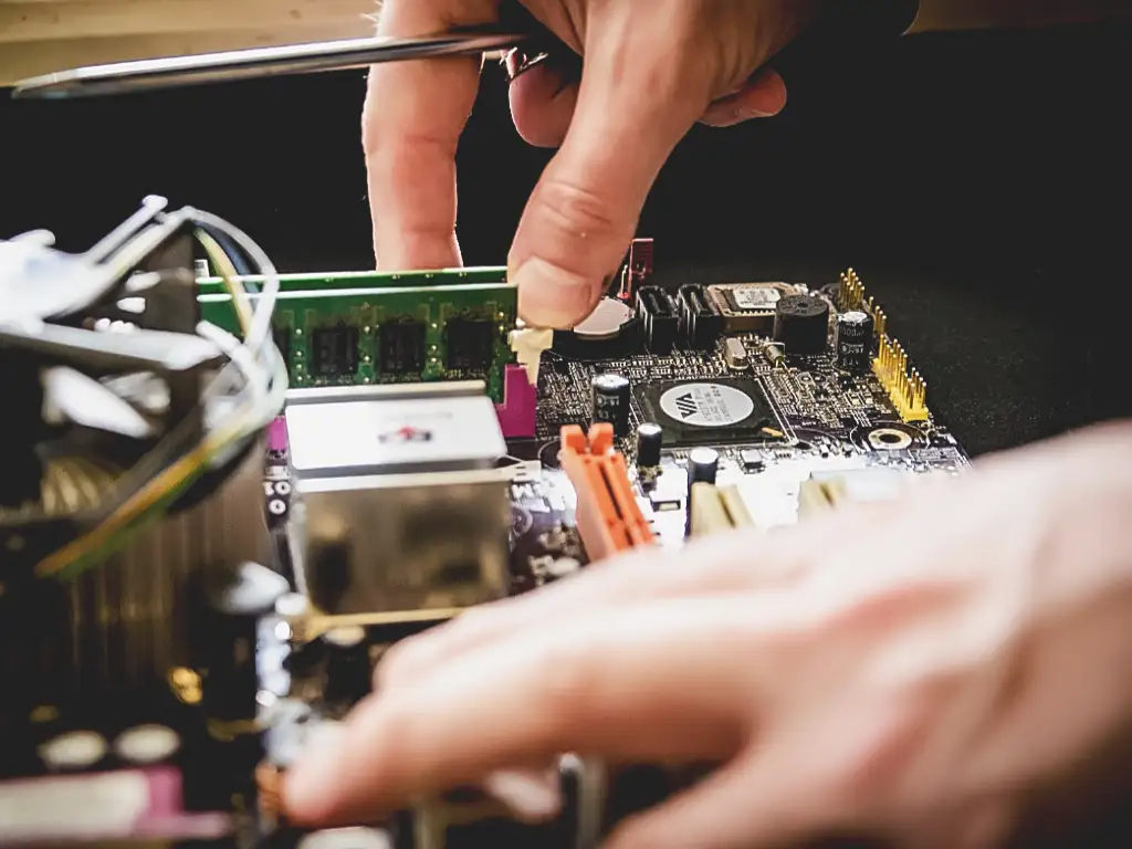 Actualizacion y reparacion de pc a domicilio System Online